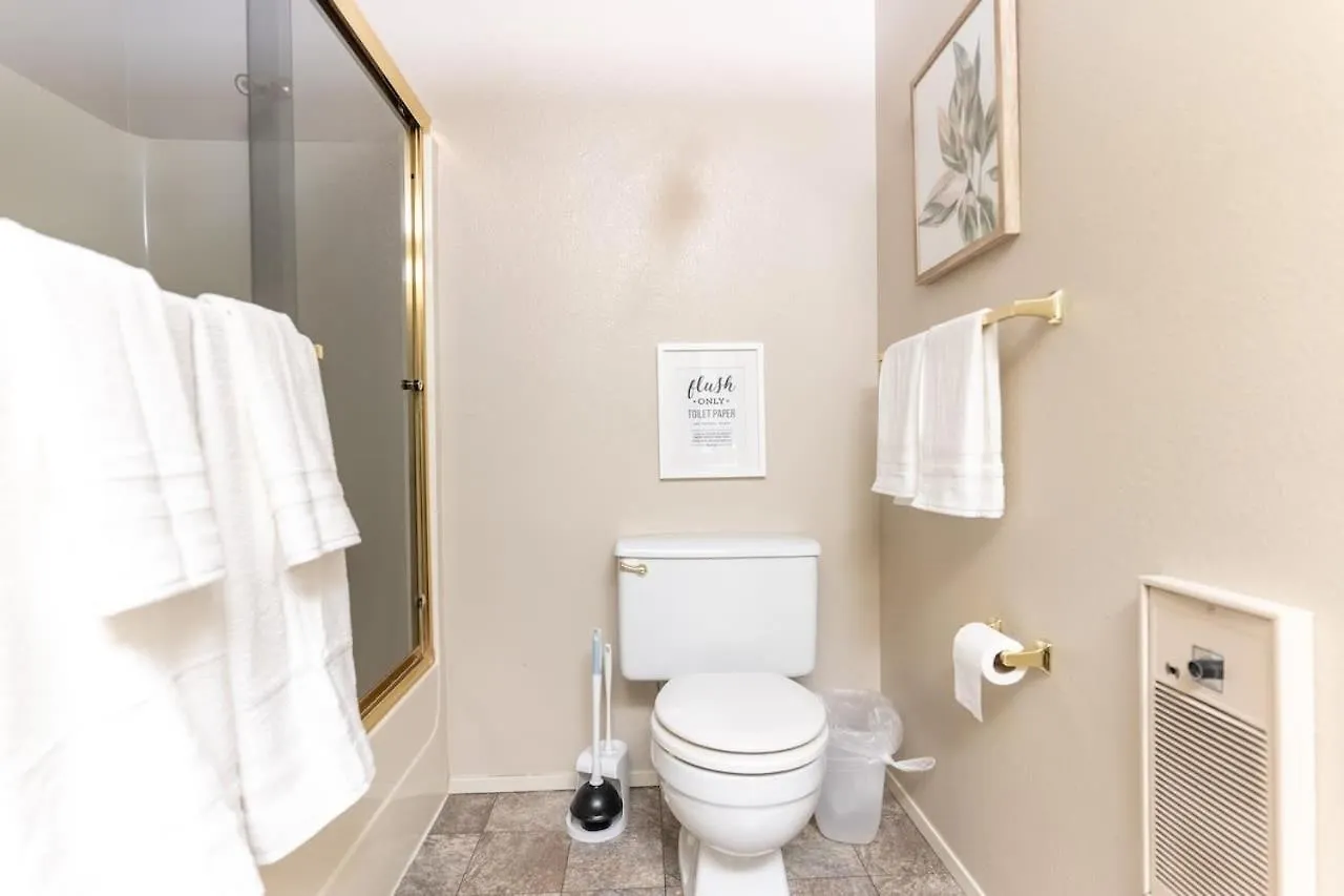 Tranquil Apt 2 King Suites Pet Friendly Near Dt Bellevue Appartement